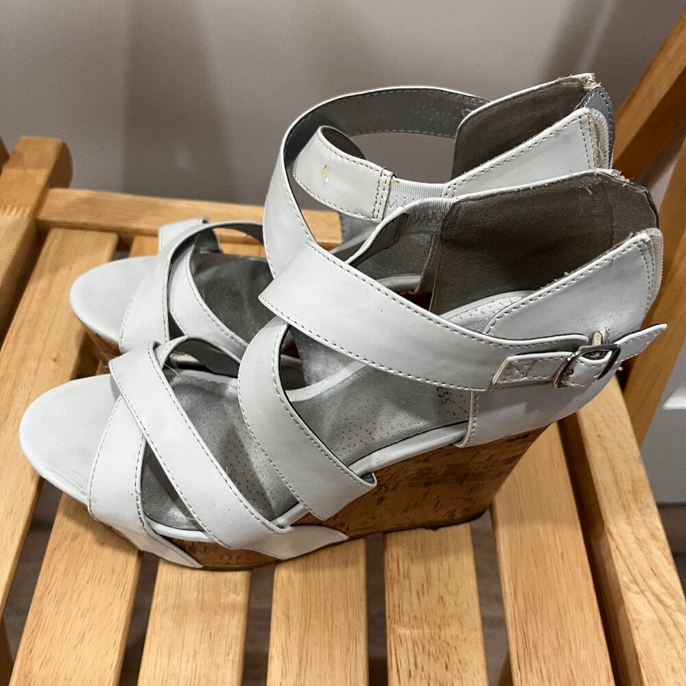 G by GUESS White Cork Wedges